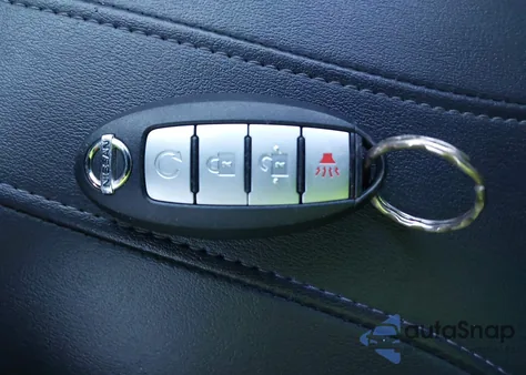 2017 Nissan Rogue Sv z USA, uszkodzony, nr VIN KNMAT2MVXHP526068